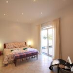 Villa 4-bedroom for sale in São Brás de Alportel - gallery image