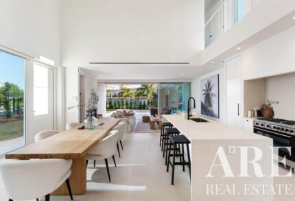 Villa 3-bedroom for sale in Santa Bárbara de Nexe, Hills, Faro